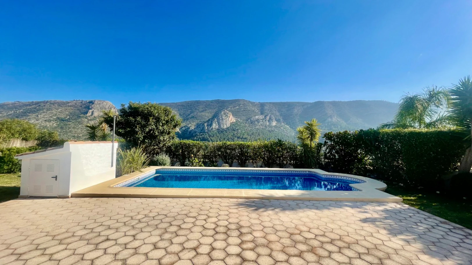 Villa for sale in Pedreguer - Impressive, modern, spectacular views