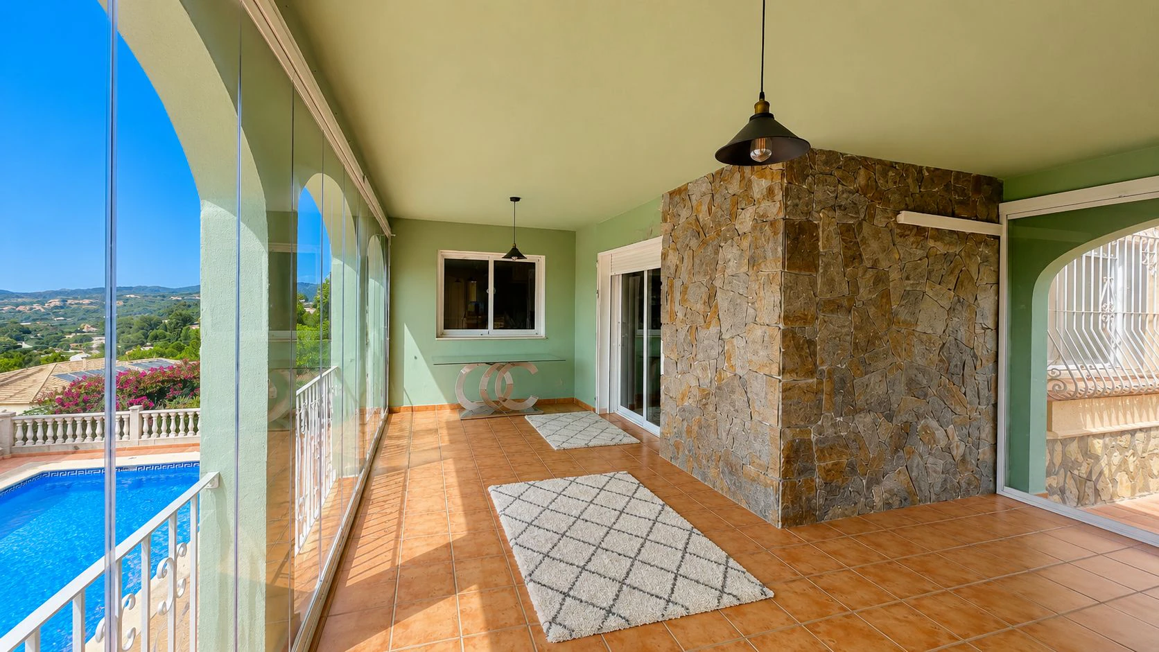 Villa for sale in Lliber: Panoramic views, large plot