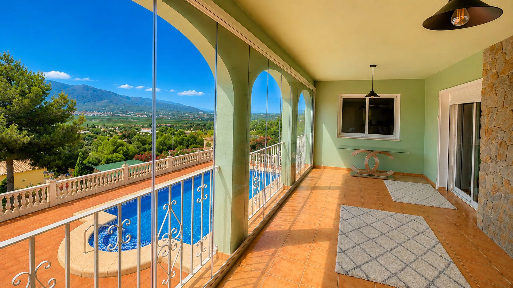 Villa for sale in Lliber: Panoramic views, large plot