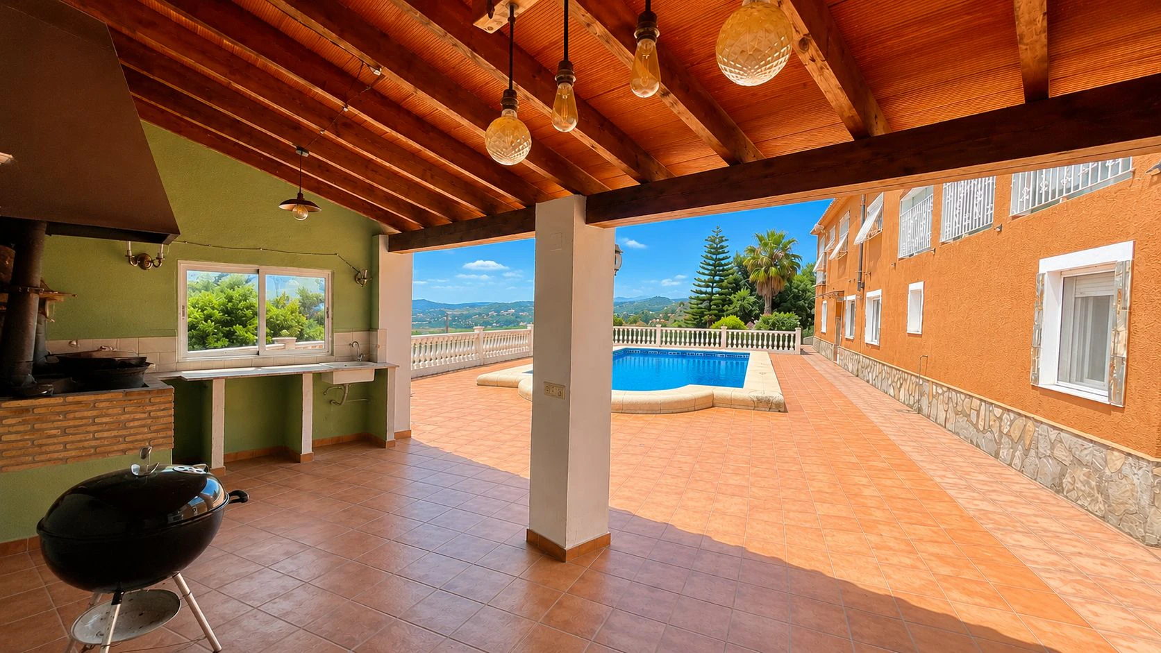 Villa for sale in Lliber: Panoramic views, large plot