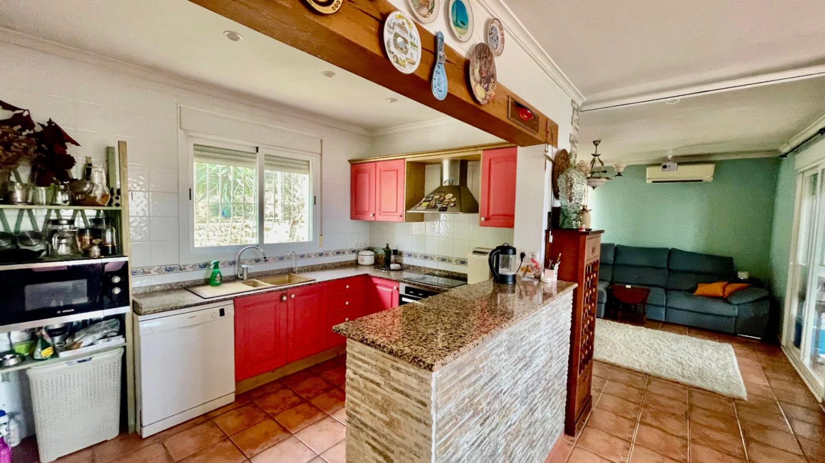 Villa for sale in Lliber: Panoramic views, large plot