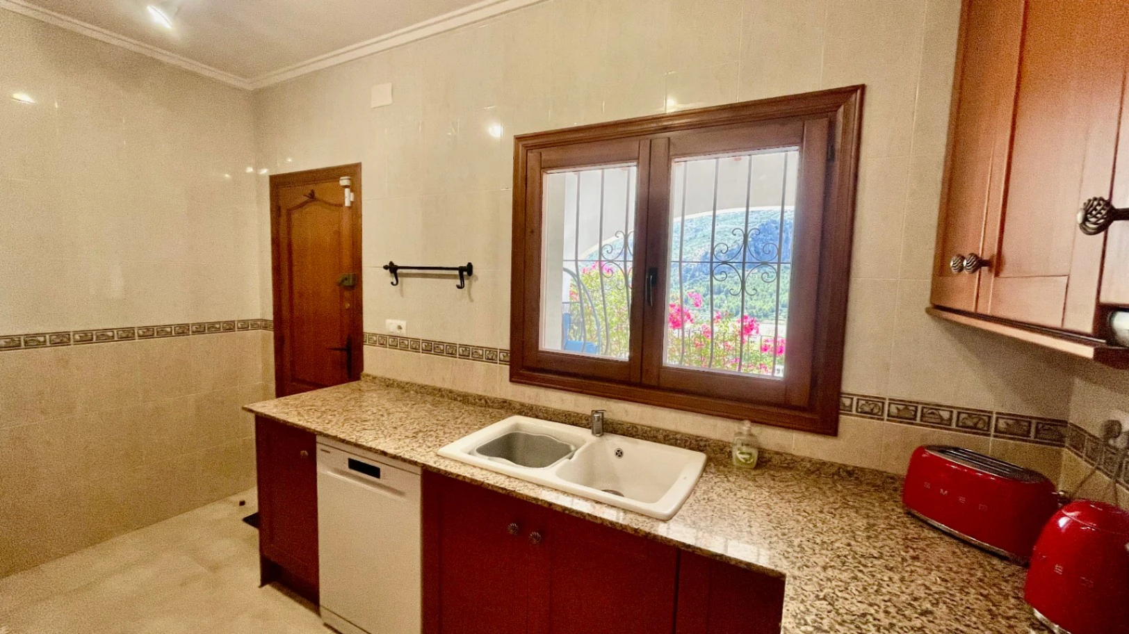 Villa te koop in Pedreguer - Privé, modern, panoramisch uitzicht