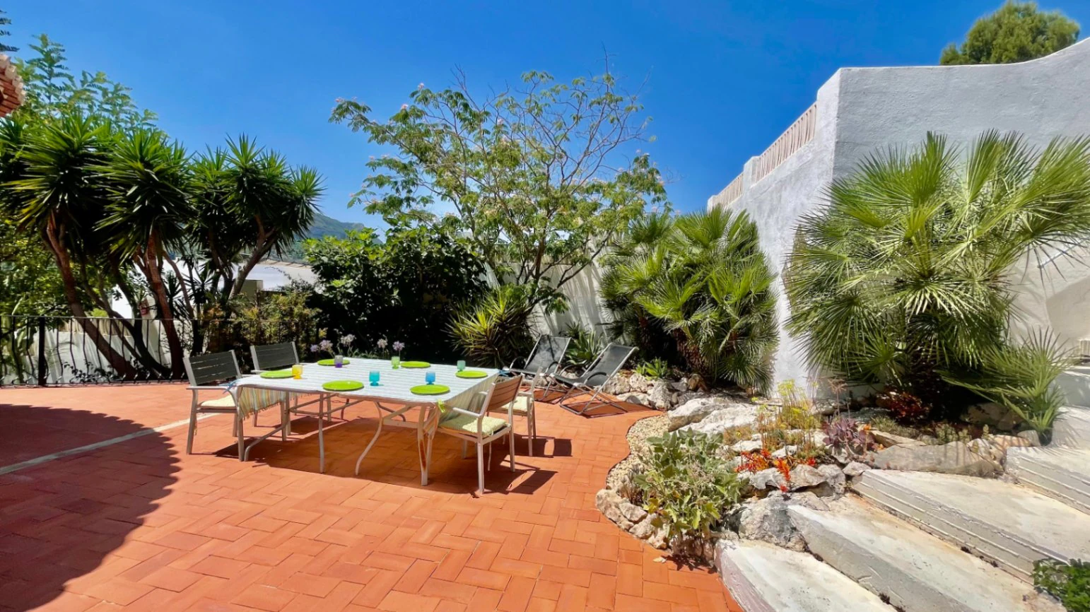 Villa te koop in Pedreguer - Privé, modern, panoramisch uitzicht