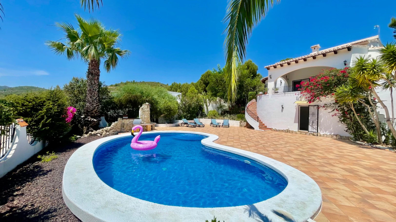 Villa te koop in Pedreguer - Privé, modern, panoramisch uitzicht