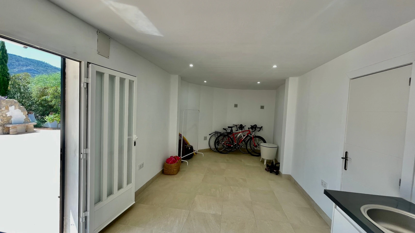 Villa te koop in Pedreguer - Privé, modern, panoramisch uitzicht