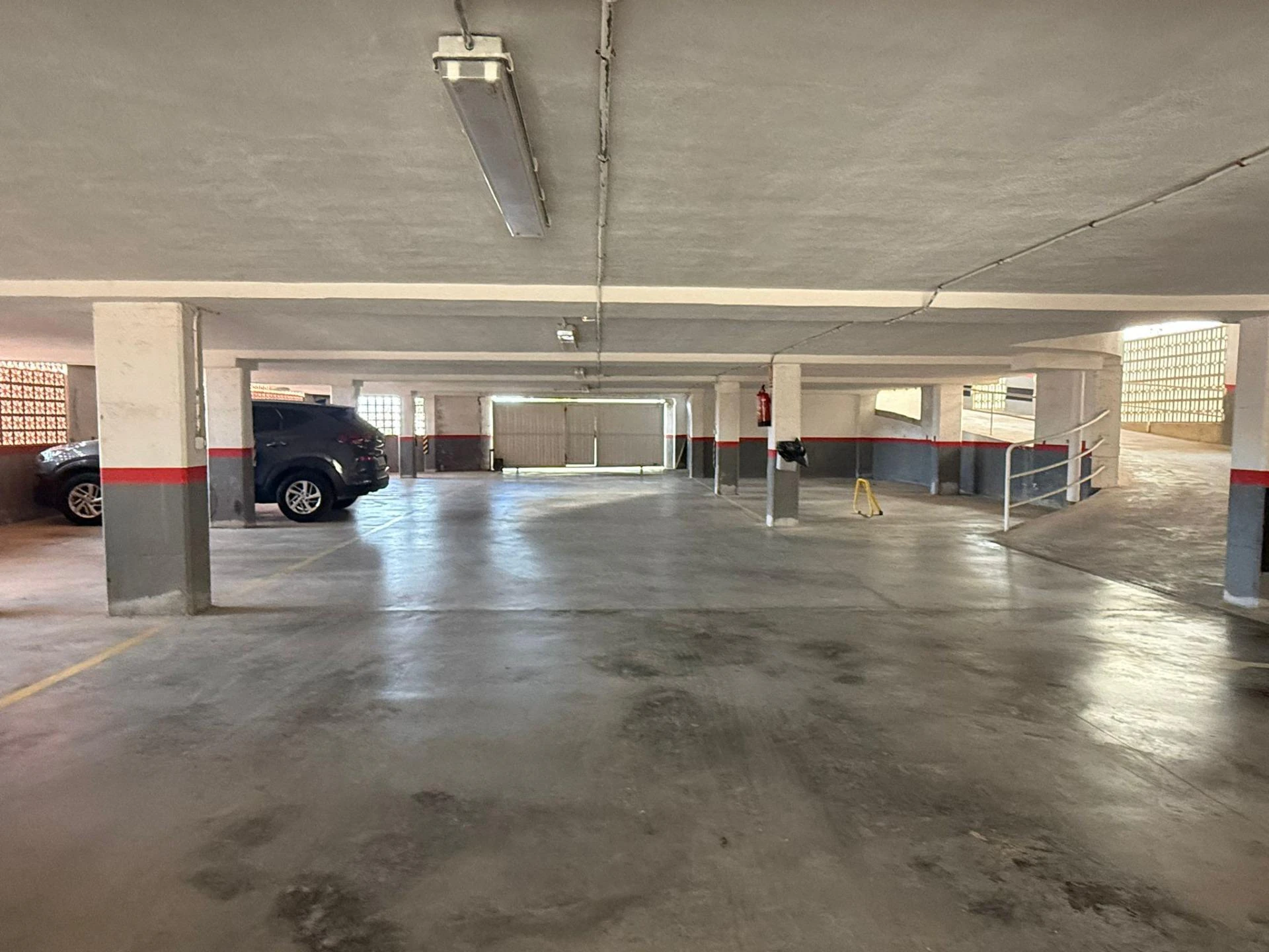 EDIFICIO BARLOVENTO II - PLAZA PARKING -