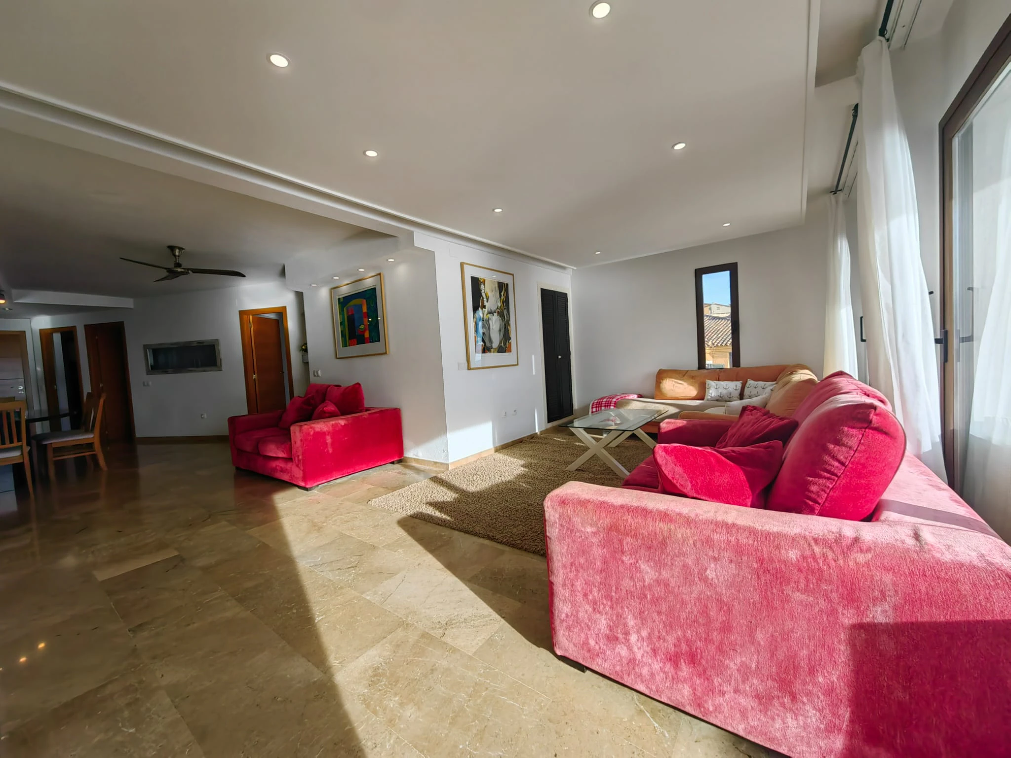 Apartamento en primera línea con espectaculares vistas en Mascarat