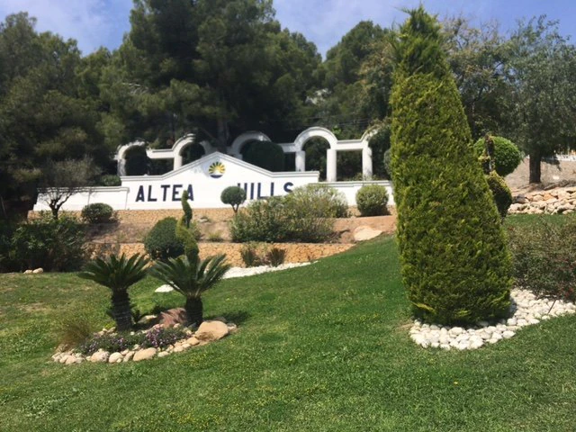 Chalet adosado en la lujosa urbanización de Altea Hills