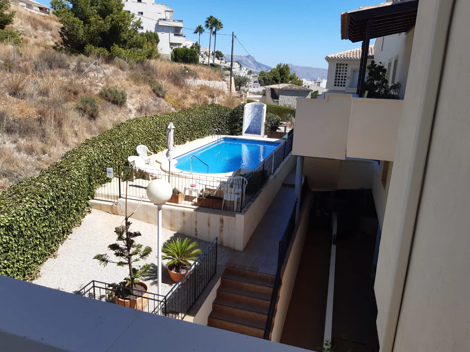 Precioso ático duplex con piscina y terraza panorámica sobre la Bahía de Altea