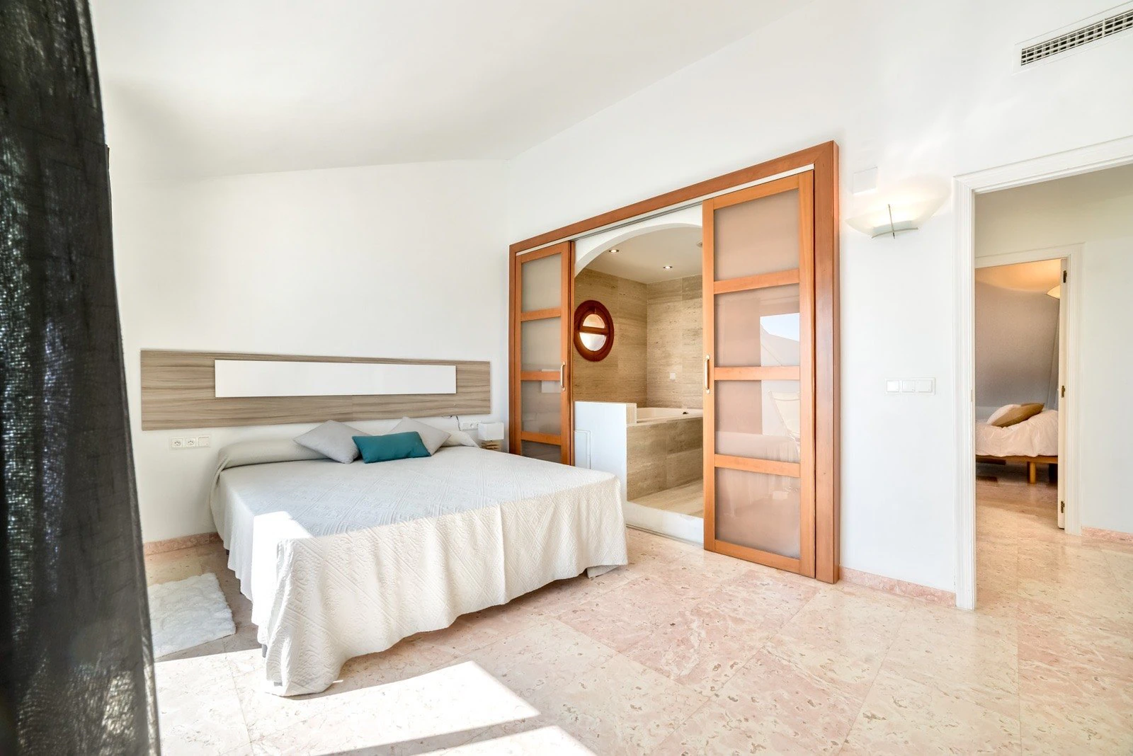 Descomunal ático de lujo con vistas panorámicas en Altea
