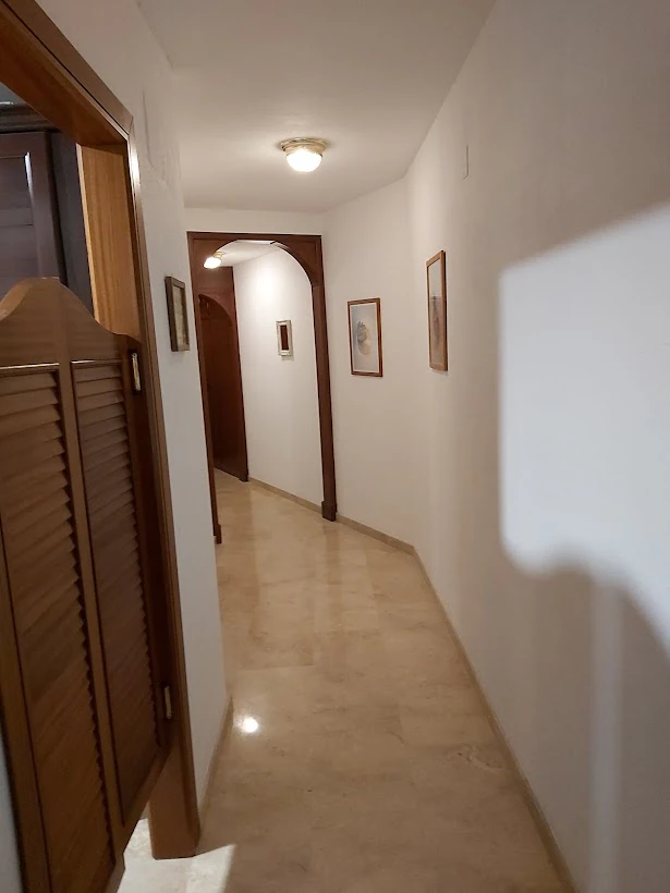 Erstaunliche Wohnung in Mascarat mit Meerblick