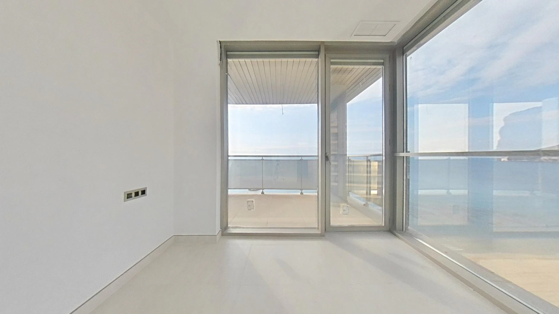 Espectacular Ático-Dúplex en primera línea de playa de Calpe