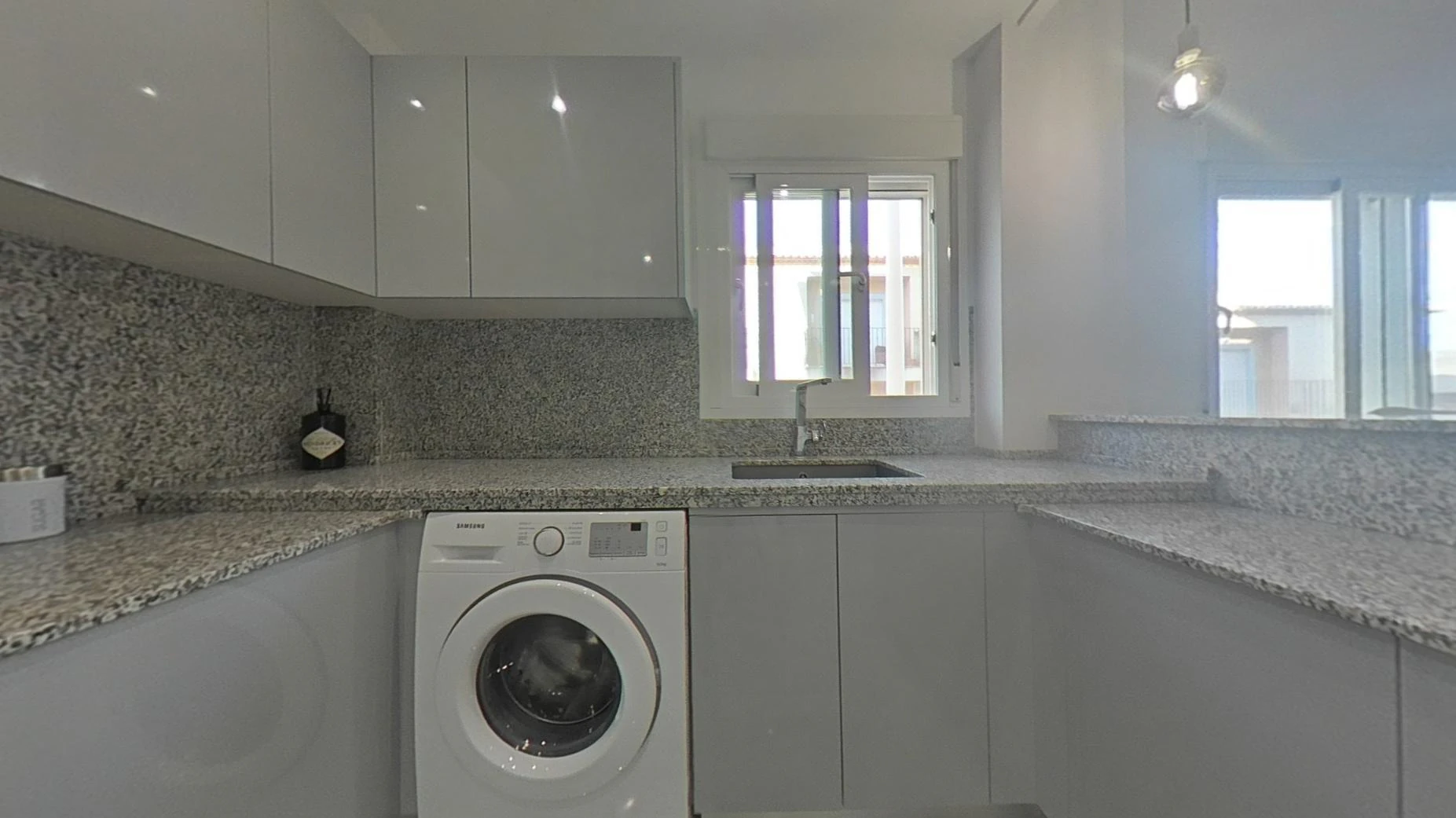 Precioso apartamento de obra nueva en Teulada