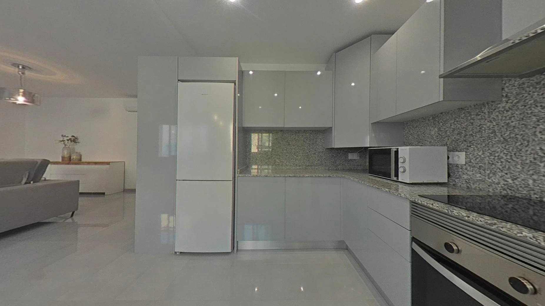 Precioso apartamento de obra nueva en Teulada