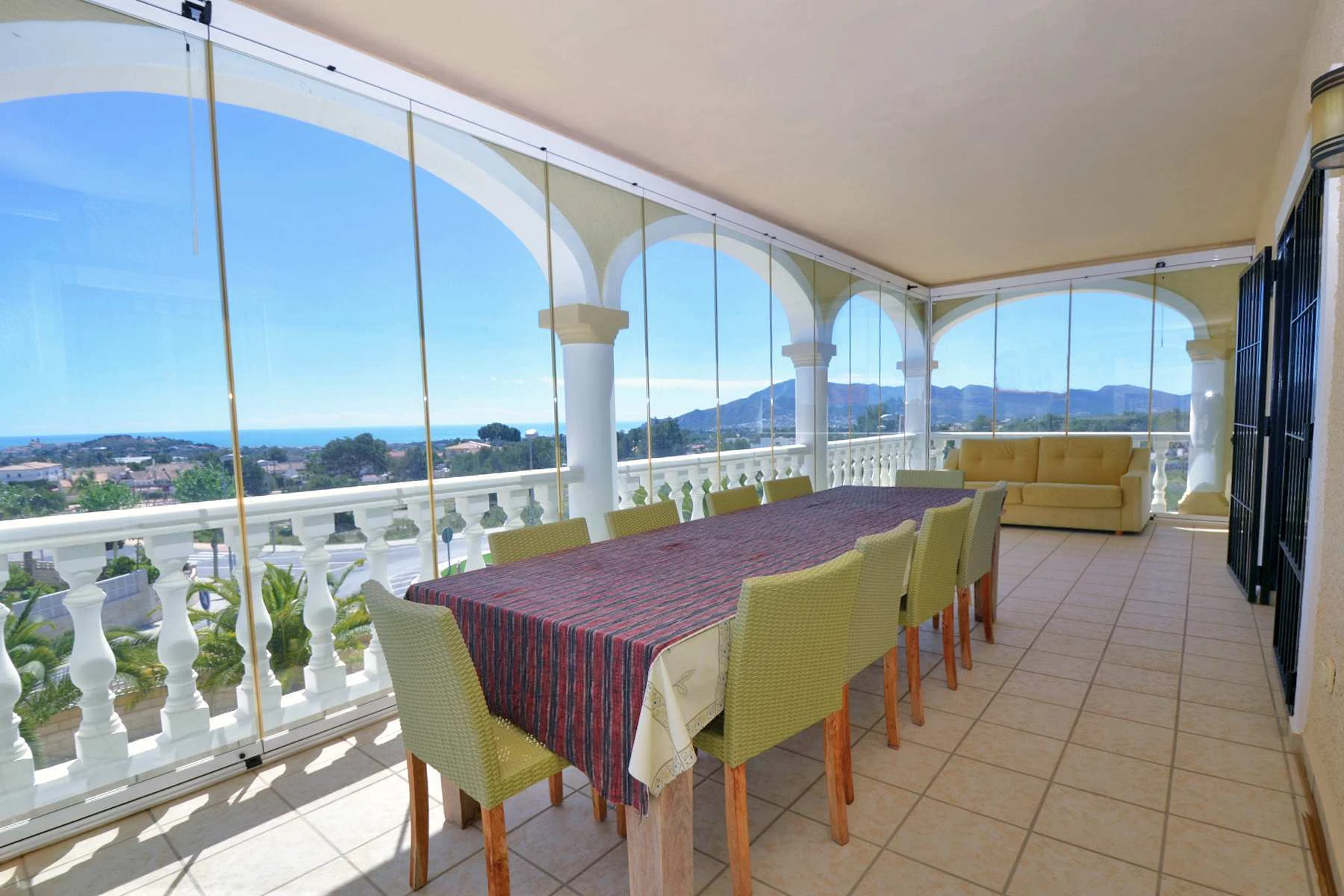Gran Villa con vistas de ensueño en La Nucia