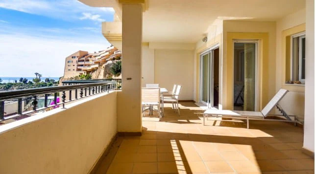 Apartamento con vistas espectaculares en Mascarat