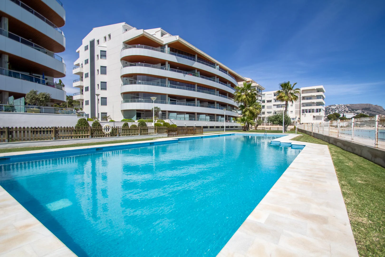 Precioso apartamento en zona Cap Negret con vistas al mar