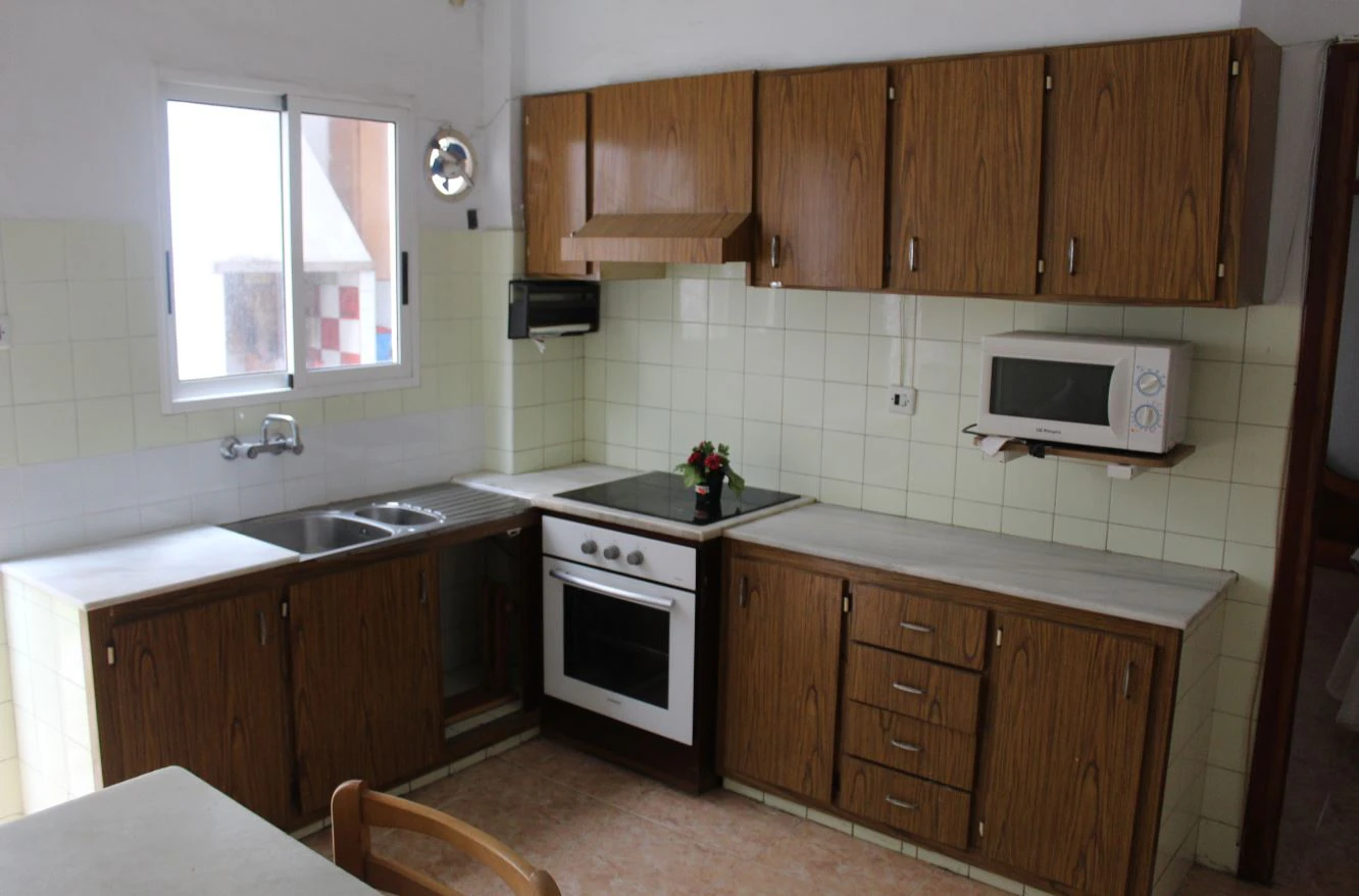 Casa de pueblo con jardín interior en Pego