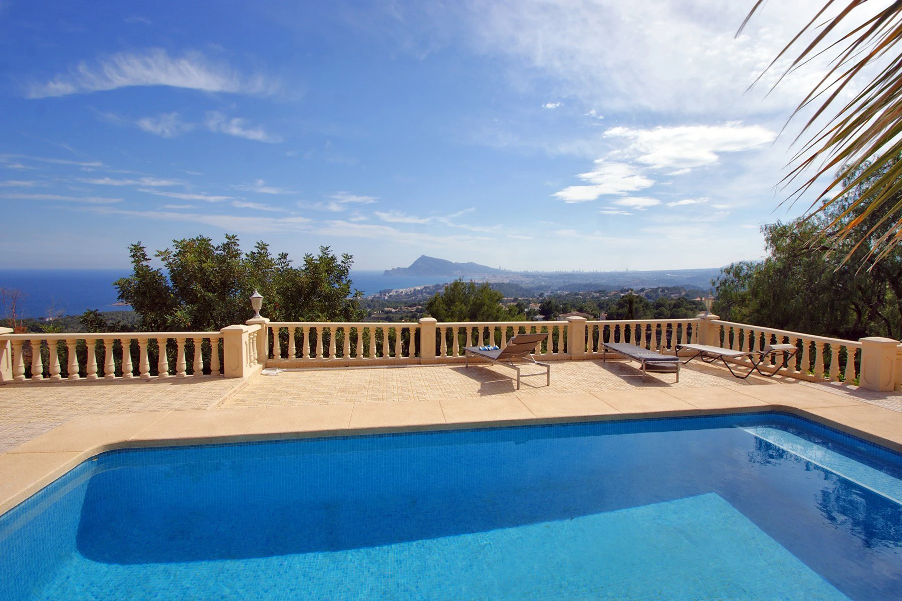 Villa con espectaculares vistas al mar