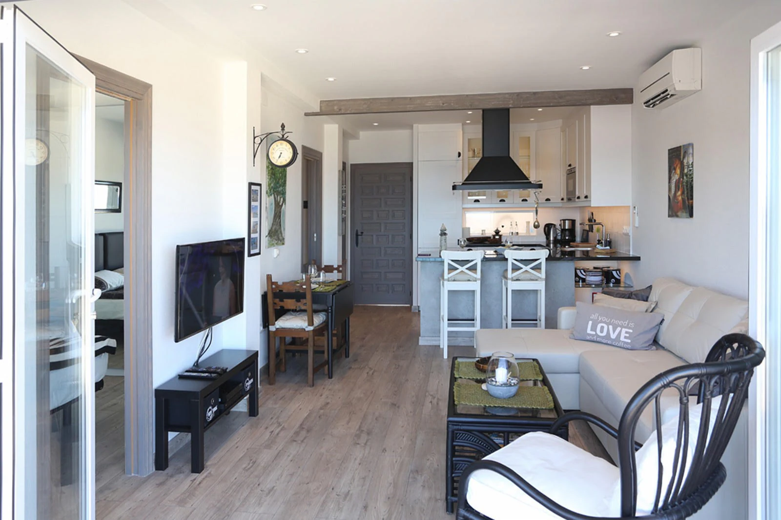 Precioso apartamento en Cap Negret con vistas al mar