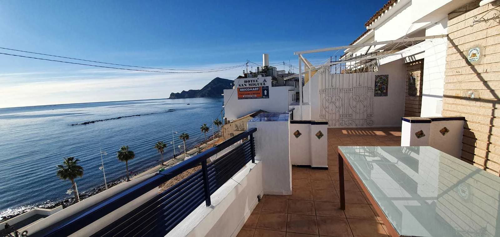 Ático con vistas al mediterráneo en Altea