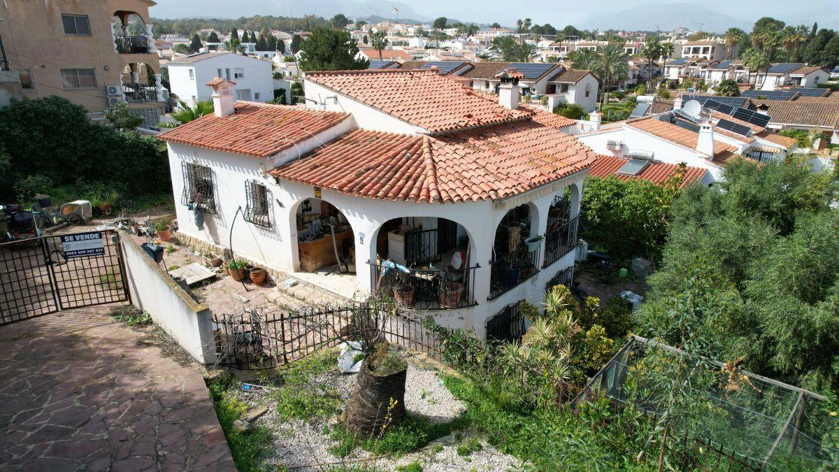 villa en venta en Alfaz Del Pi