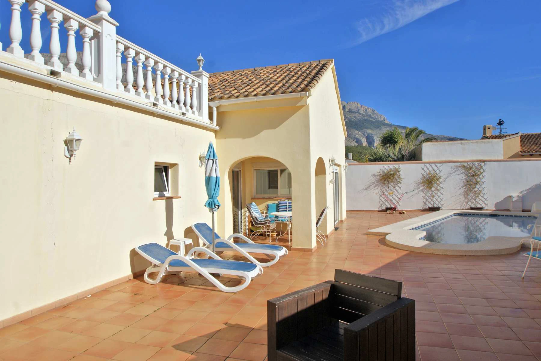Preciosa casa en venta en Altea la Vella - Santa Clara