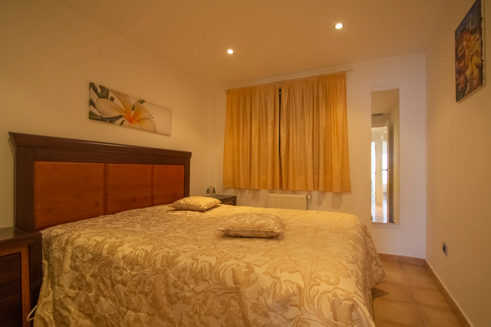 Bonito apartamento en primera línea de Mascarat