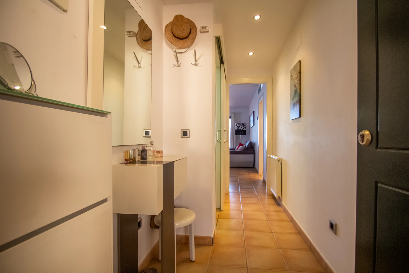 Bonito apartamento en primera línea de Mascarat