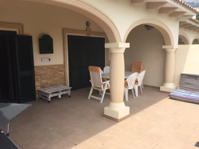 Chalet adosado en la lujosa urbanización de Altea Hills
