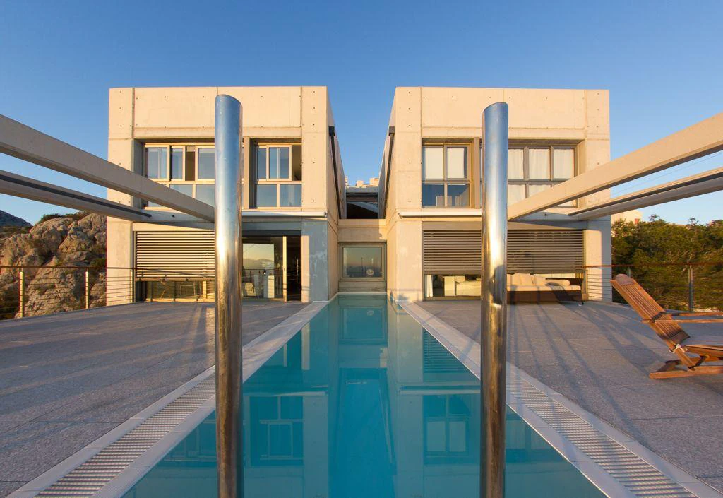 Villa moderna con impresionantes vistas panorámicas en Altea Hills