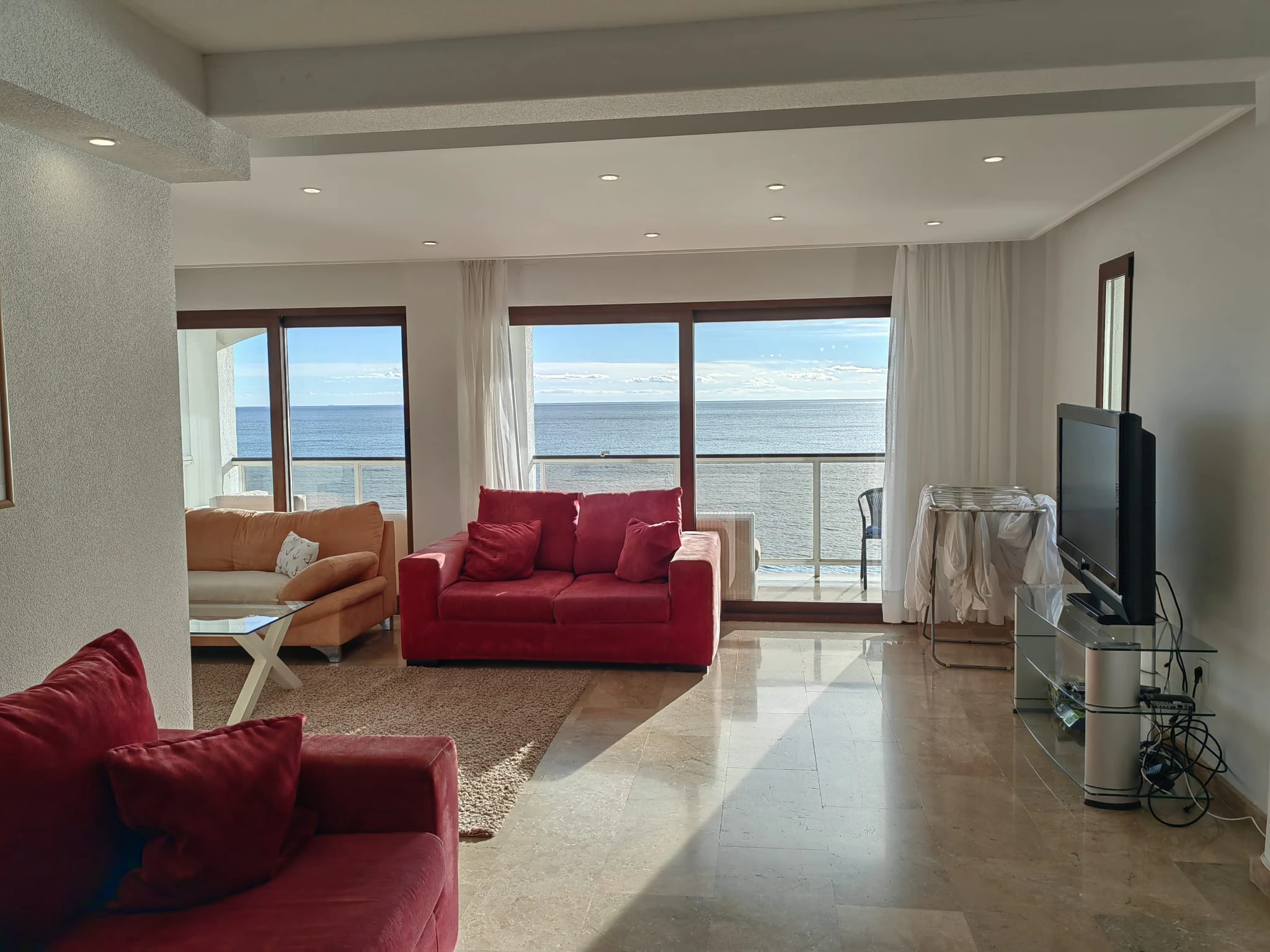 Apartamento en primera línea con espectaculares vistas en Mascarat