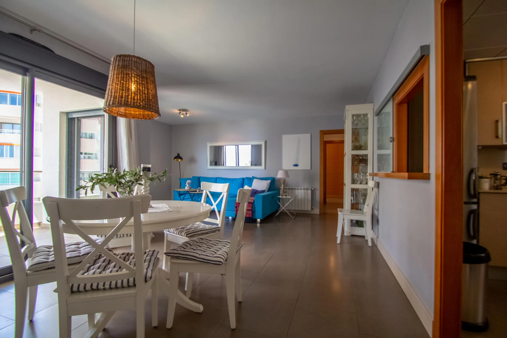 Precioso apartamento en zona Cap Negret con vistas al mar
