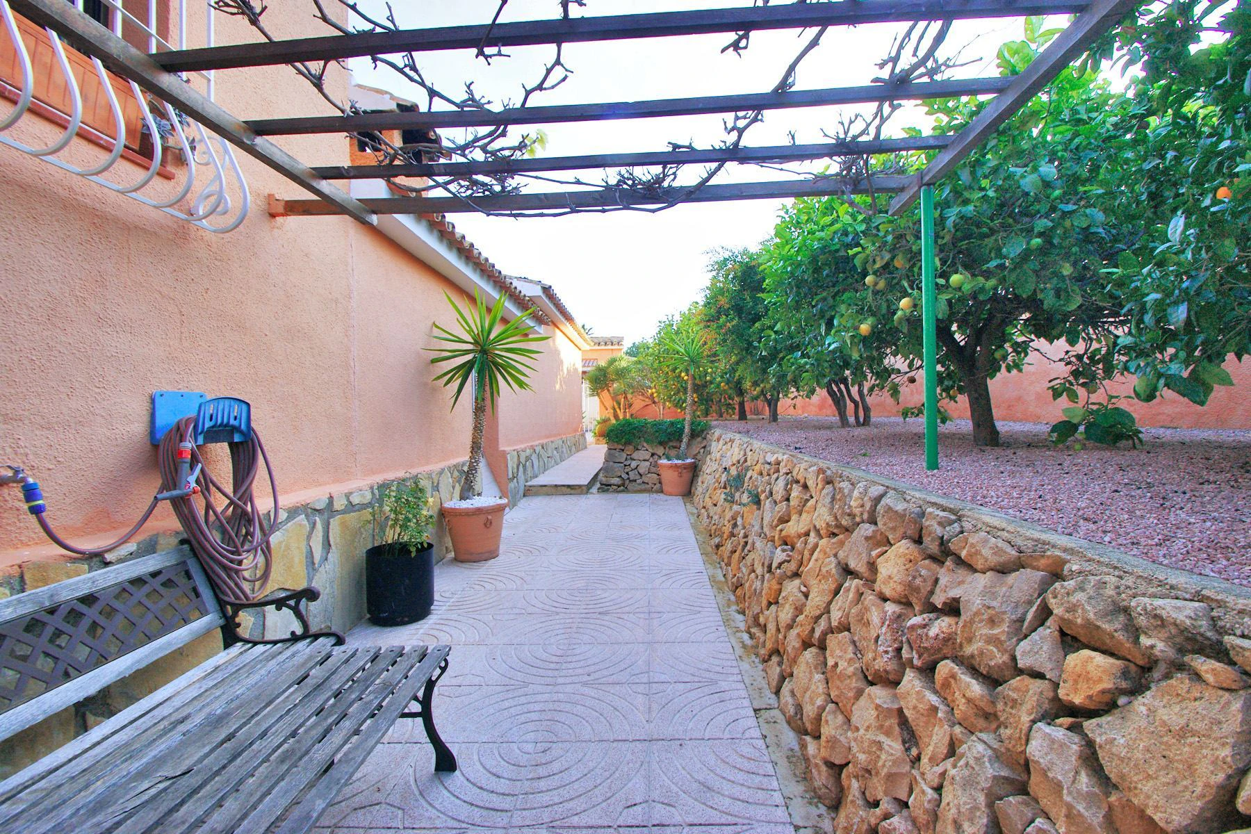 Bonita casa perfectamente mantenida en La Nucia