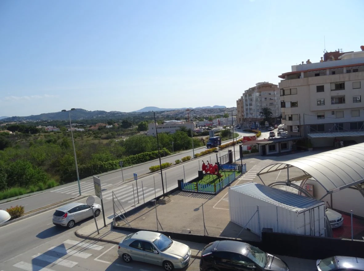 Amplia casa de pueblo en Calpe