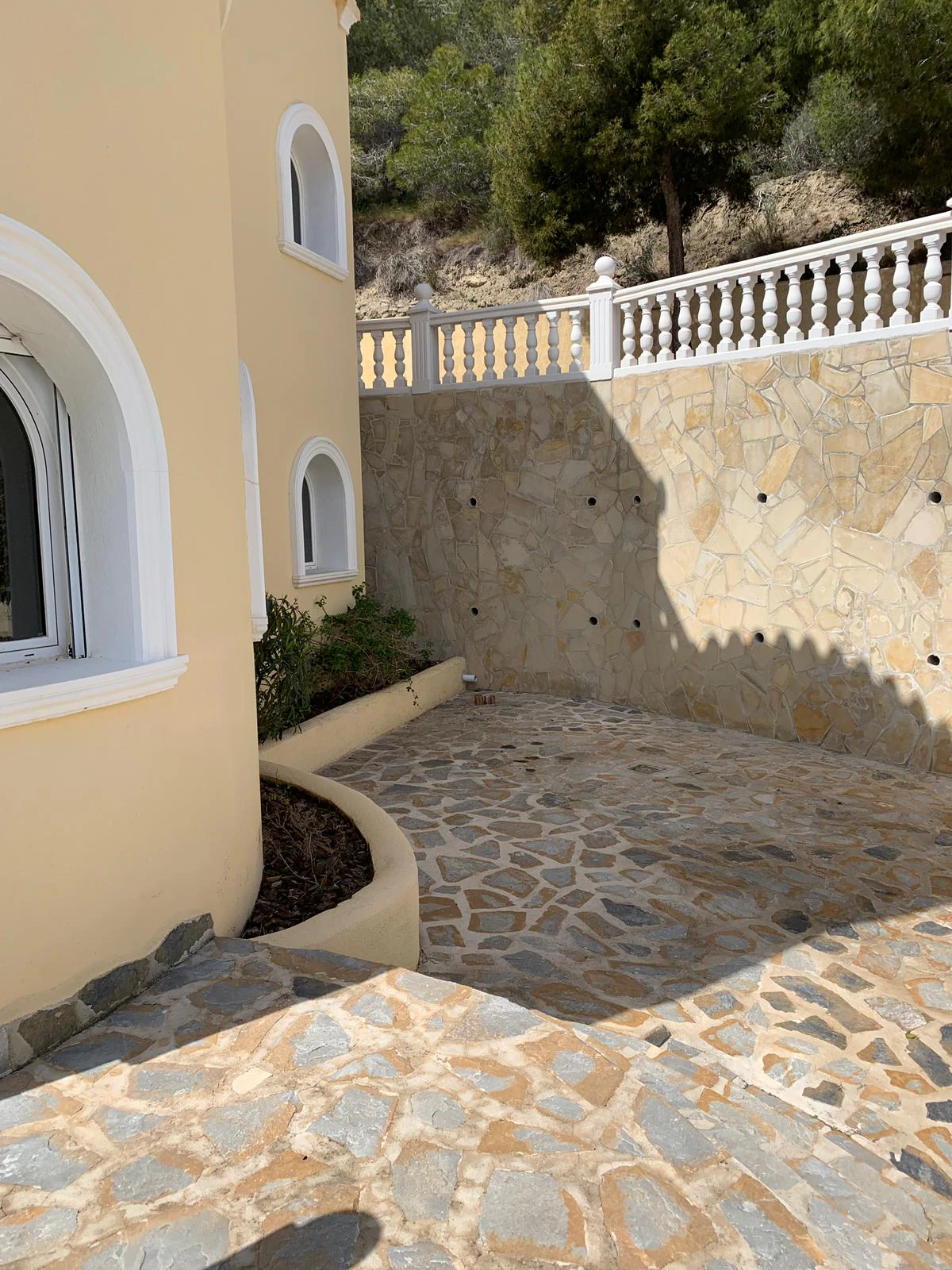 Chalet independiente en venta en Tossal de la Cometa