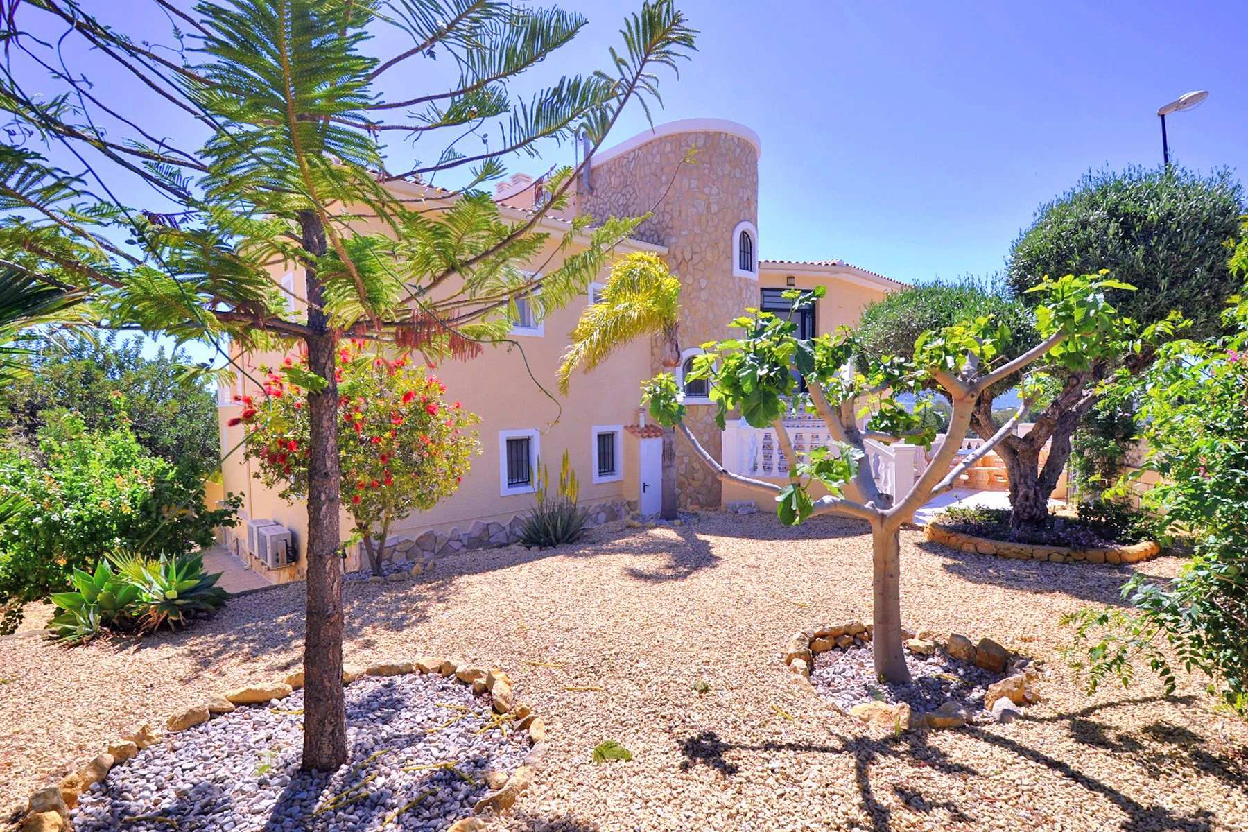 Gran Villa con vistas de ensueño en La Nucia