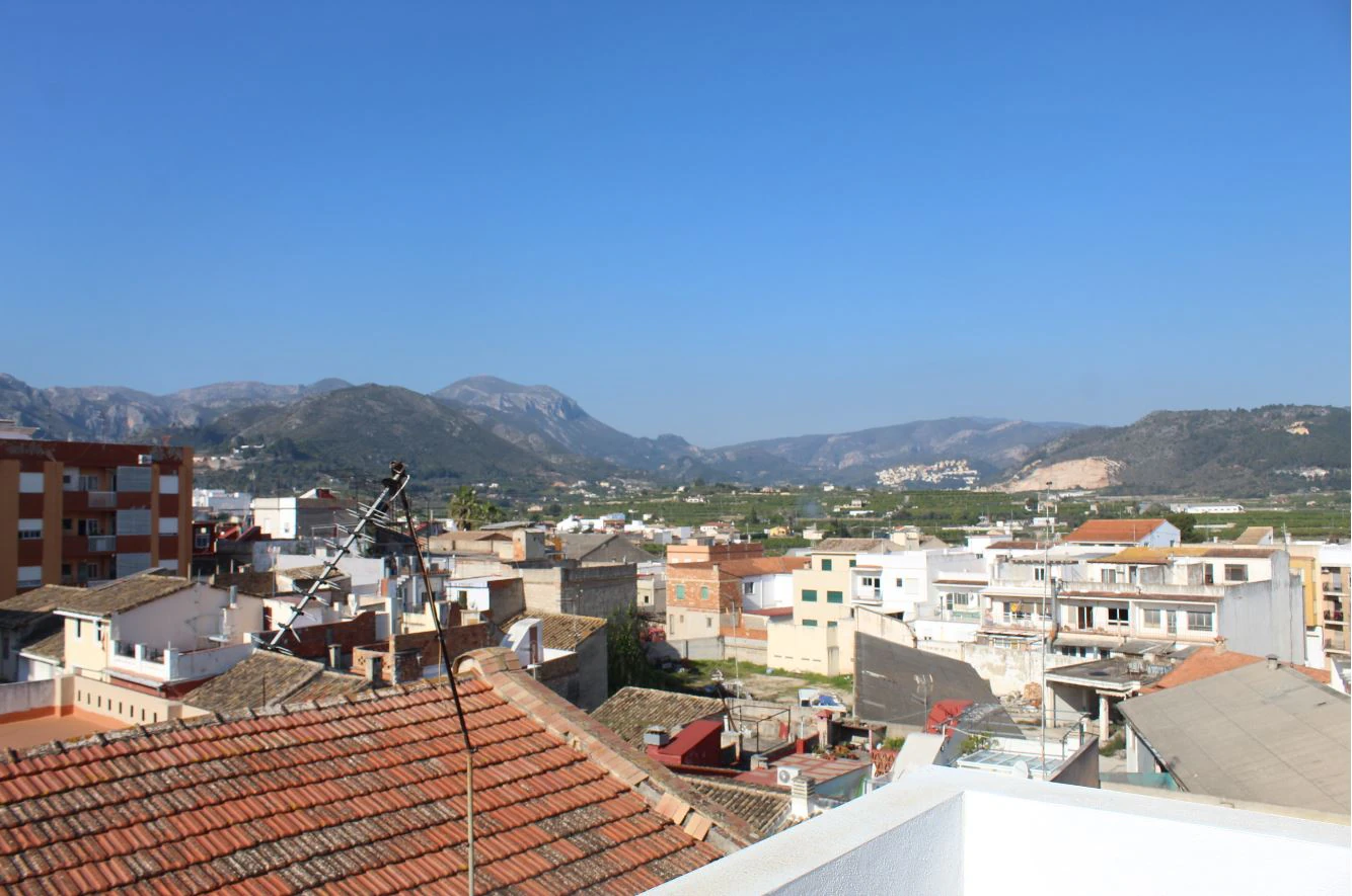Precioso ático en Pego con vistas panorámicas