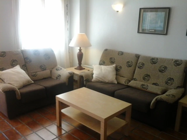 Wohnung im exklusiven Komplex der Marina von Campomanes