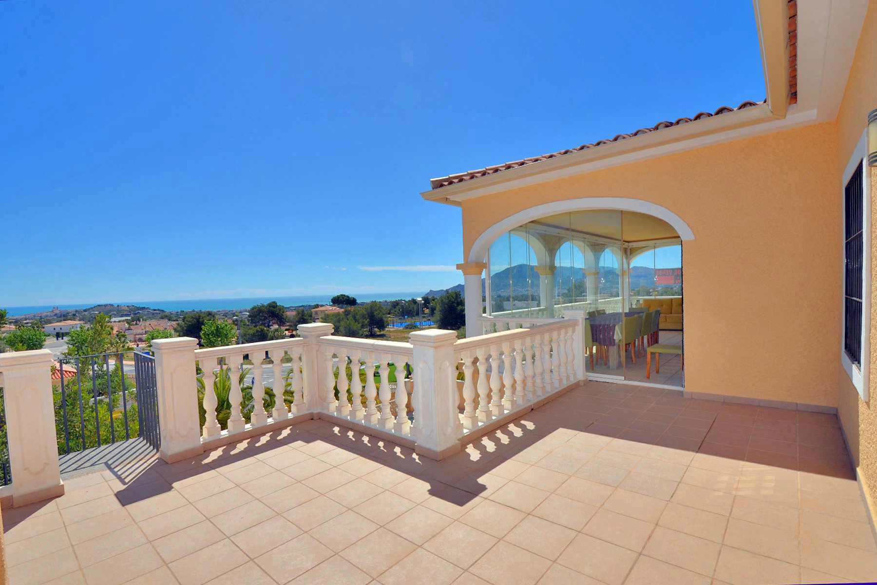 Gran Villa con vistas de ensueño en La Nucia