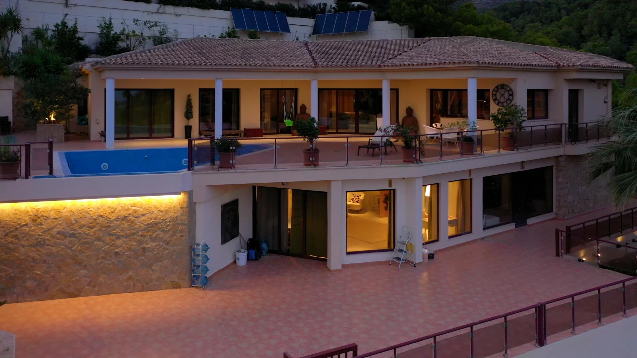 Colosal Chalet en Santa Clara
