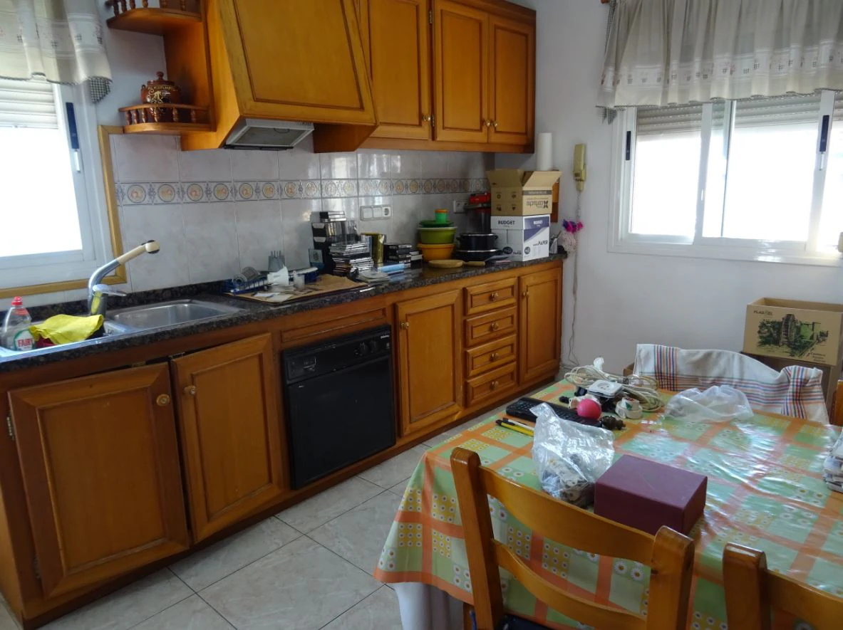 Amplia casa de pueblo en Calpe