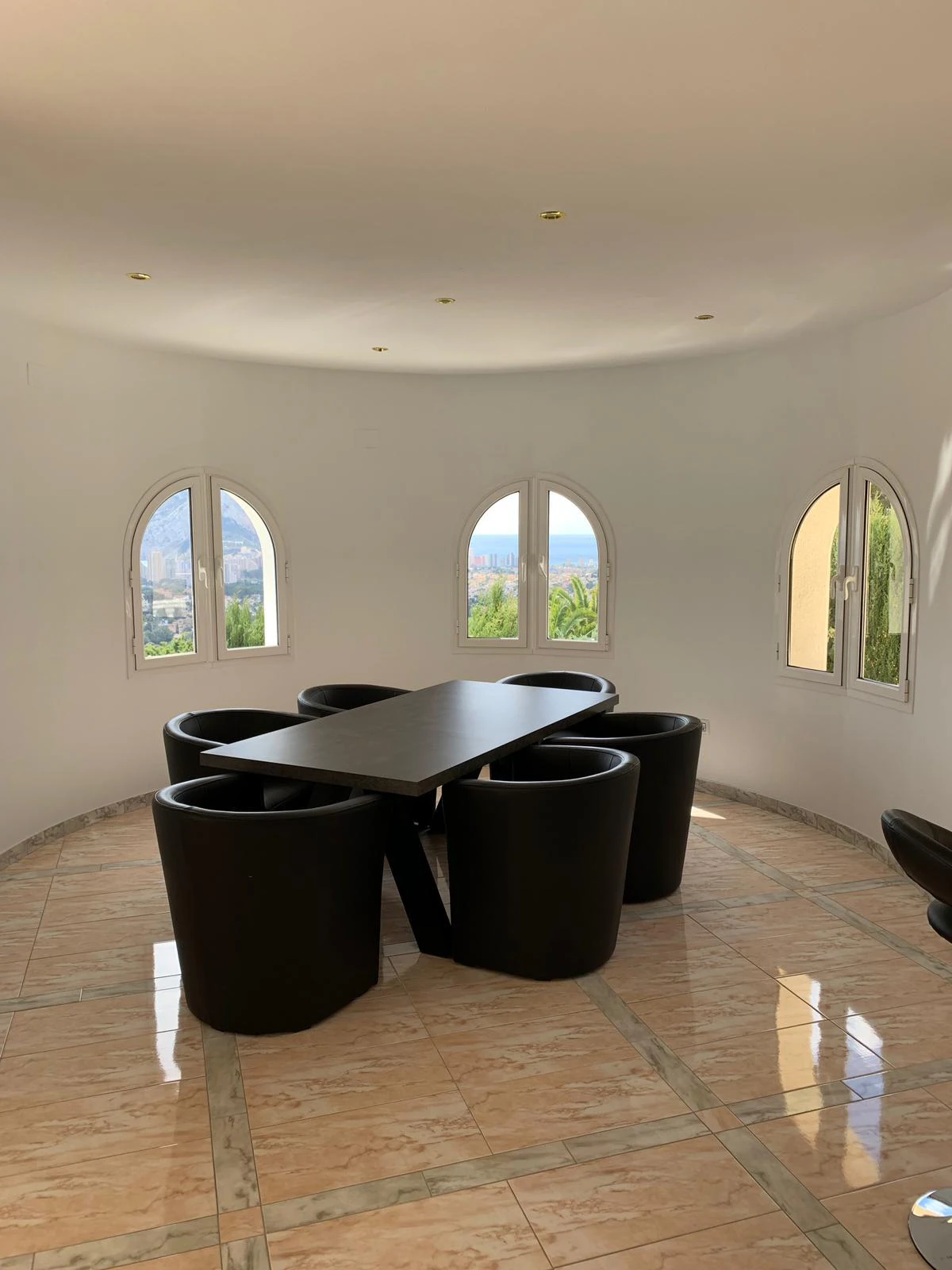 Chalet independiente en venta en Tossal de la Cometa