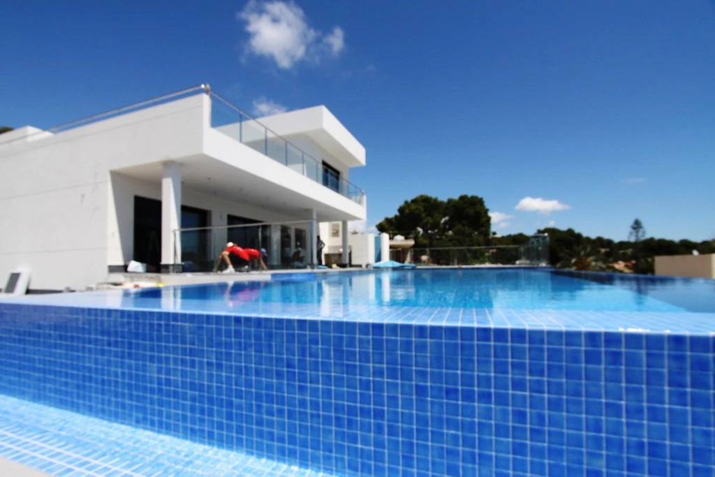 Villa de diseño moderno en Moraira.