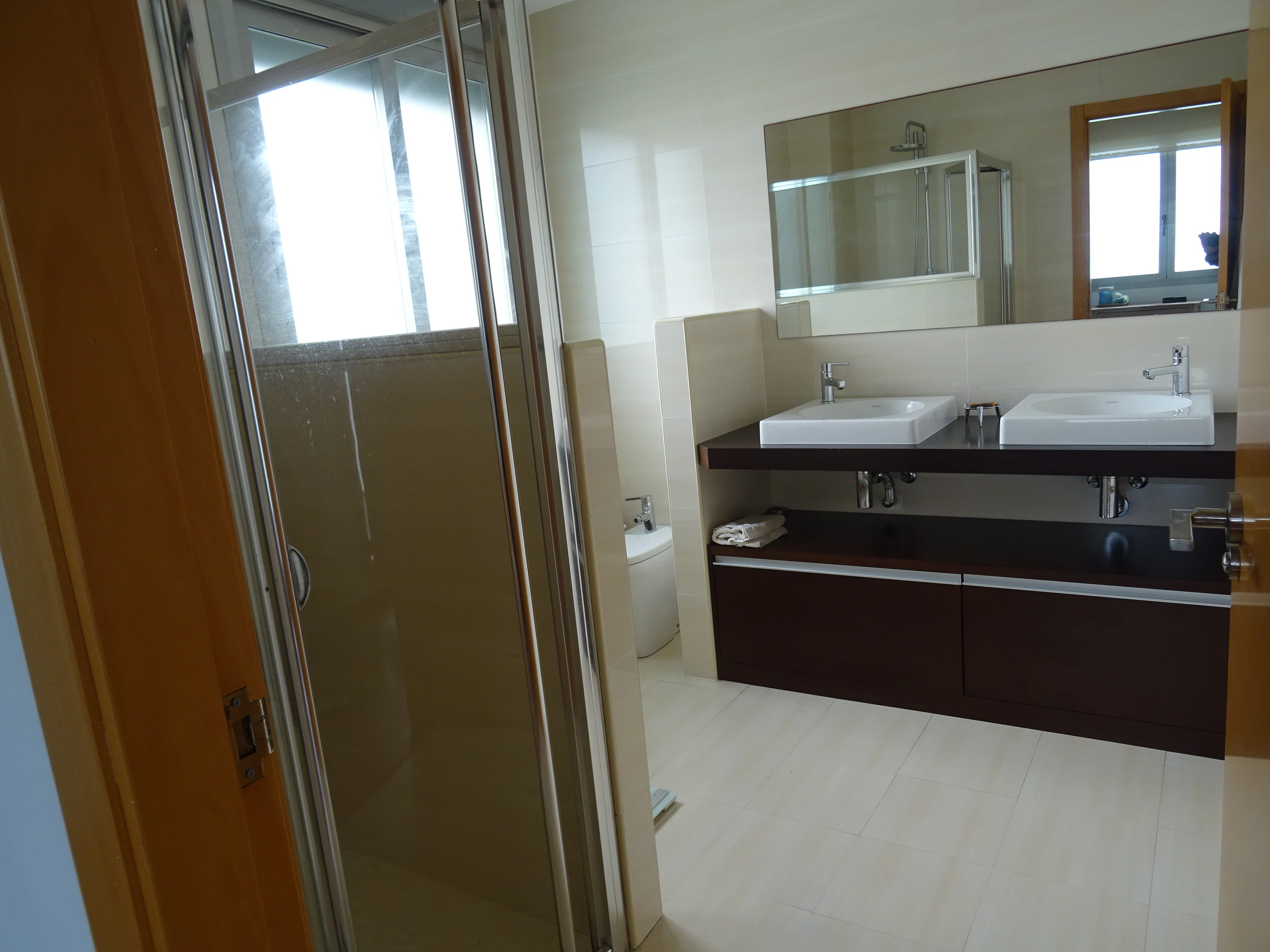 Preciosa Villa situada en primera línea de playa en Oliva