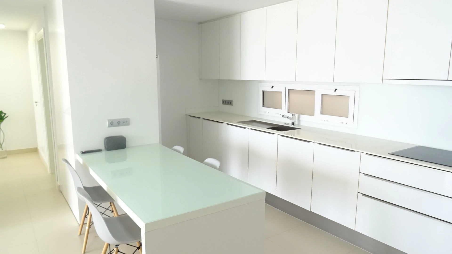 Descomunal apartamento de lujo con vistas panorámicas sobre la Bahía de Altea