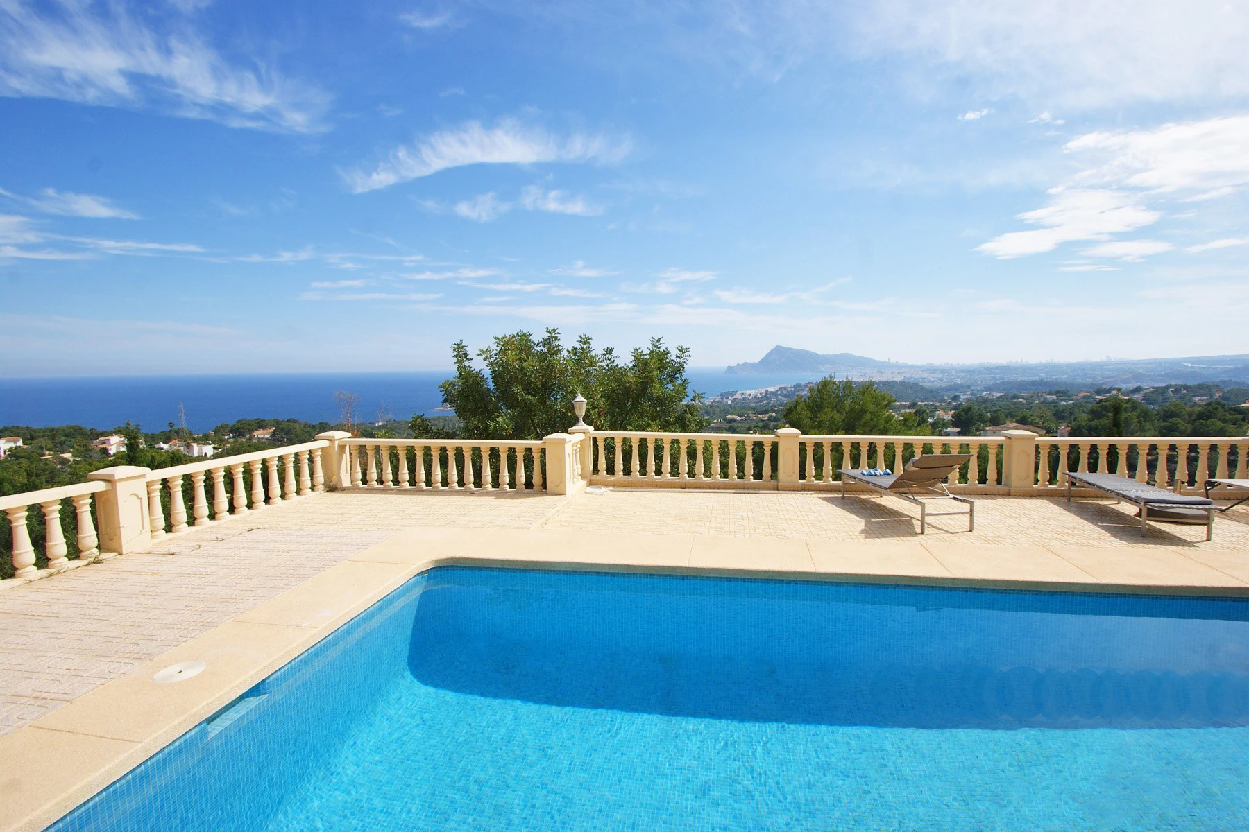 Villa con espectaculares vistas al mar