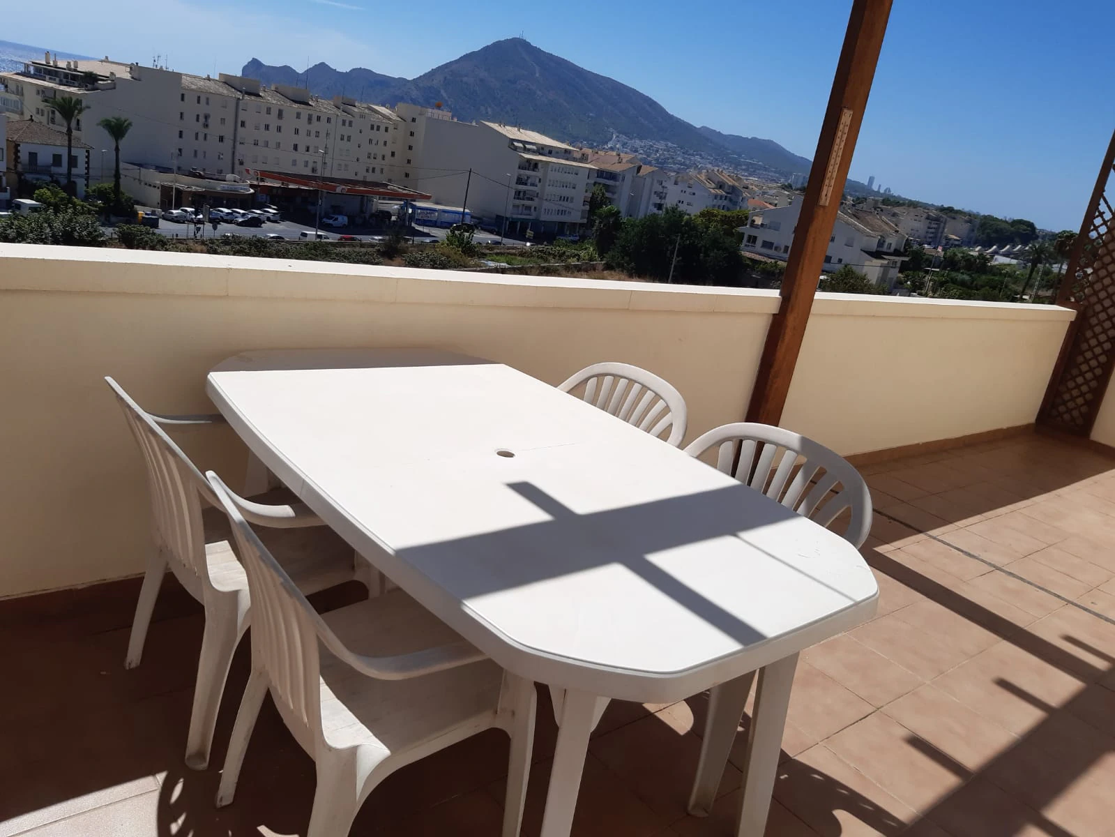 Precioso ático duplex con piscina y terraza panorámica sobre la Bahía de Altea