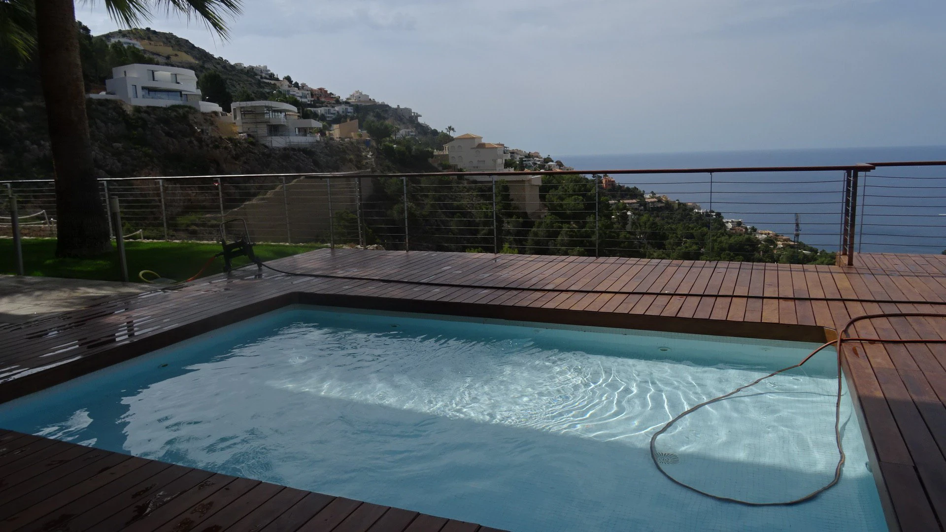 Descomunal apartamento de lujo con vistas panorámicas sobre la Bahía de Altea