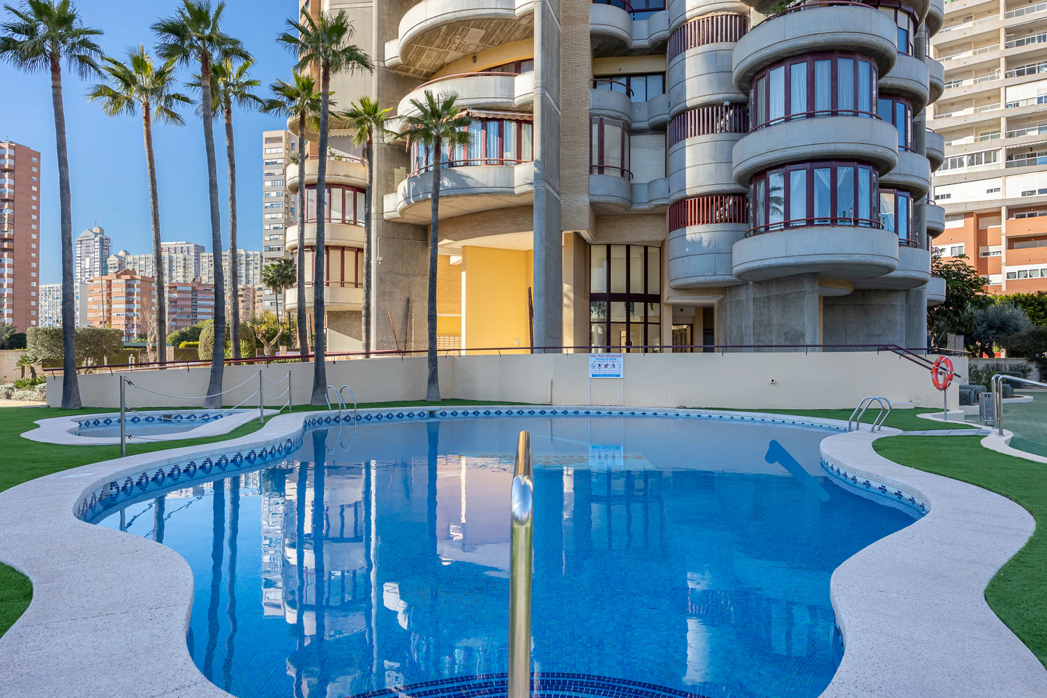 Espectacular piso de lujo en Edificio Negurigane